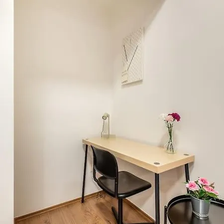 Διαμέρισμα Grand Downtown - Hegedus 8 *